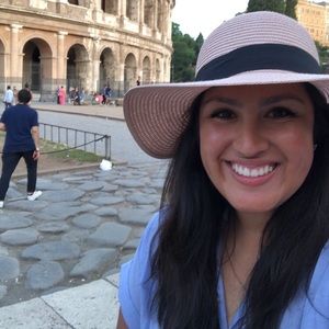 Meet your Posher, Christina